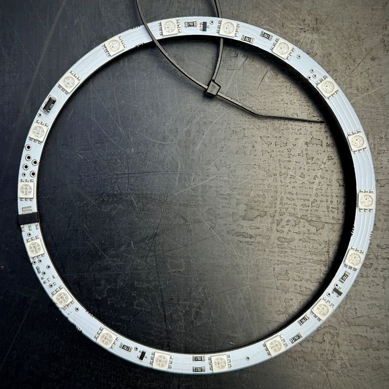 LED ring lighting for public transport